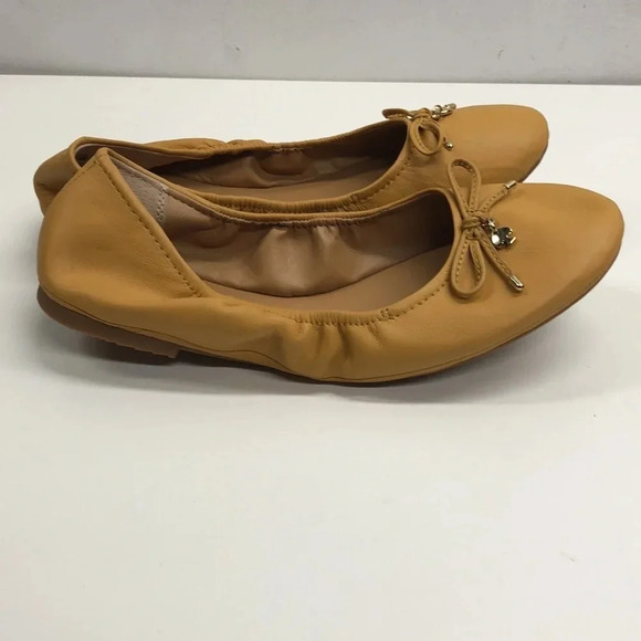NEW Eureka Leather Universe GoPro Ballet Flats Bow Heart Size 9.5 - Picture 2 of 5